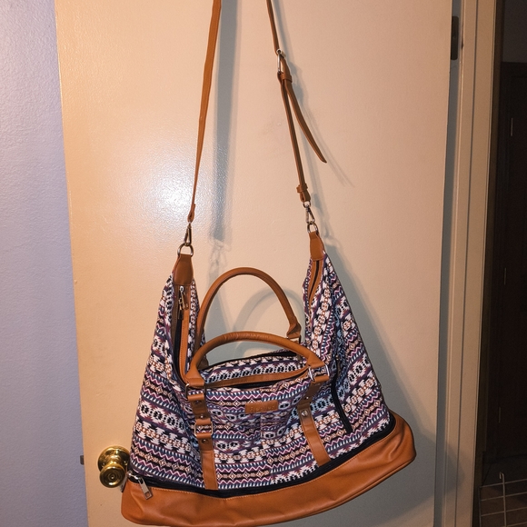 Realer Weekender Bag - Picture 2 of 6